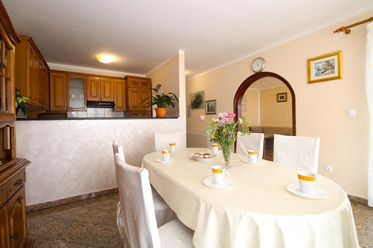 Apartment Mirela 2145 Fažana Exteriér fotografie