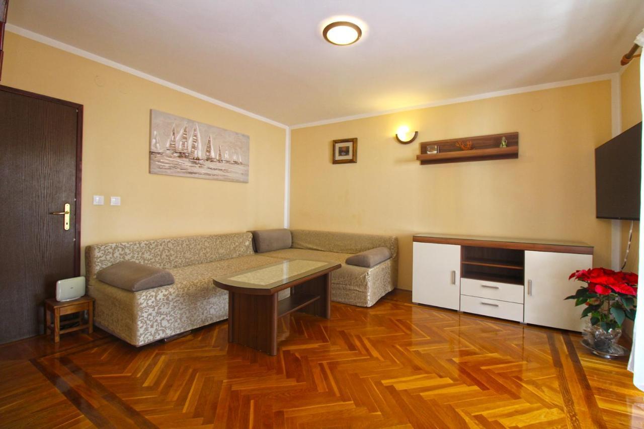 Apartment Mirela 2145 Fažana Exteriér fotografie