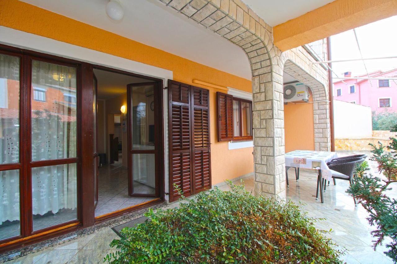 Apartment Mirela 2145 Fažana Exteriér fotografie