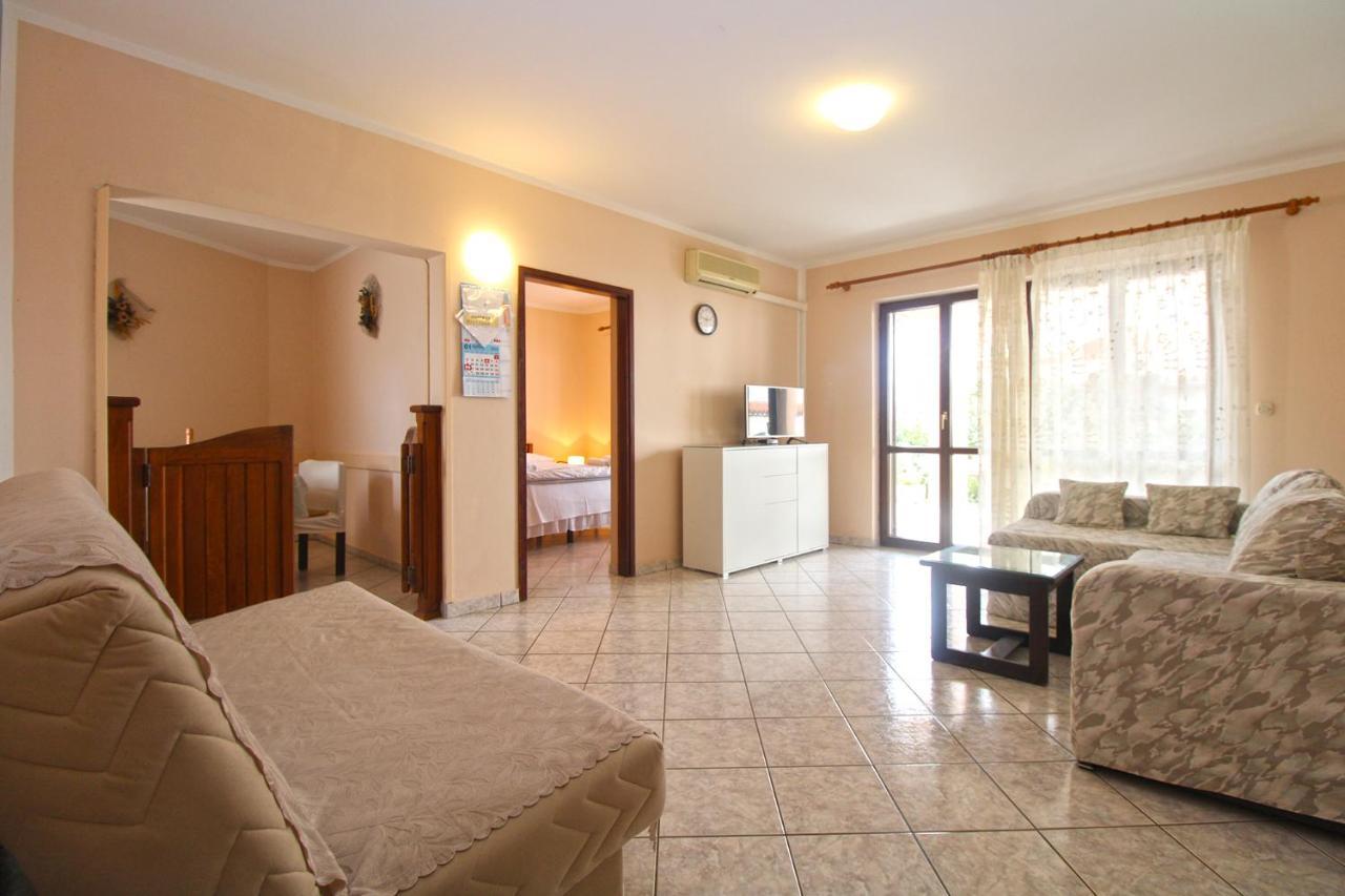 Apartment Mirela 2145 Fažana Exteriér fotografie